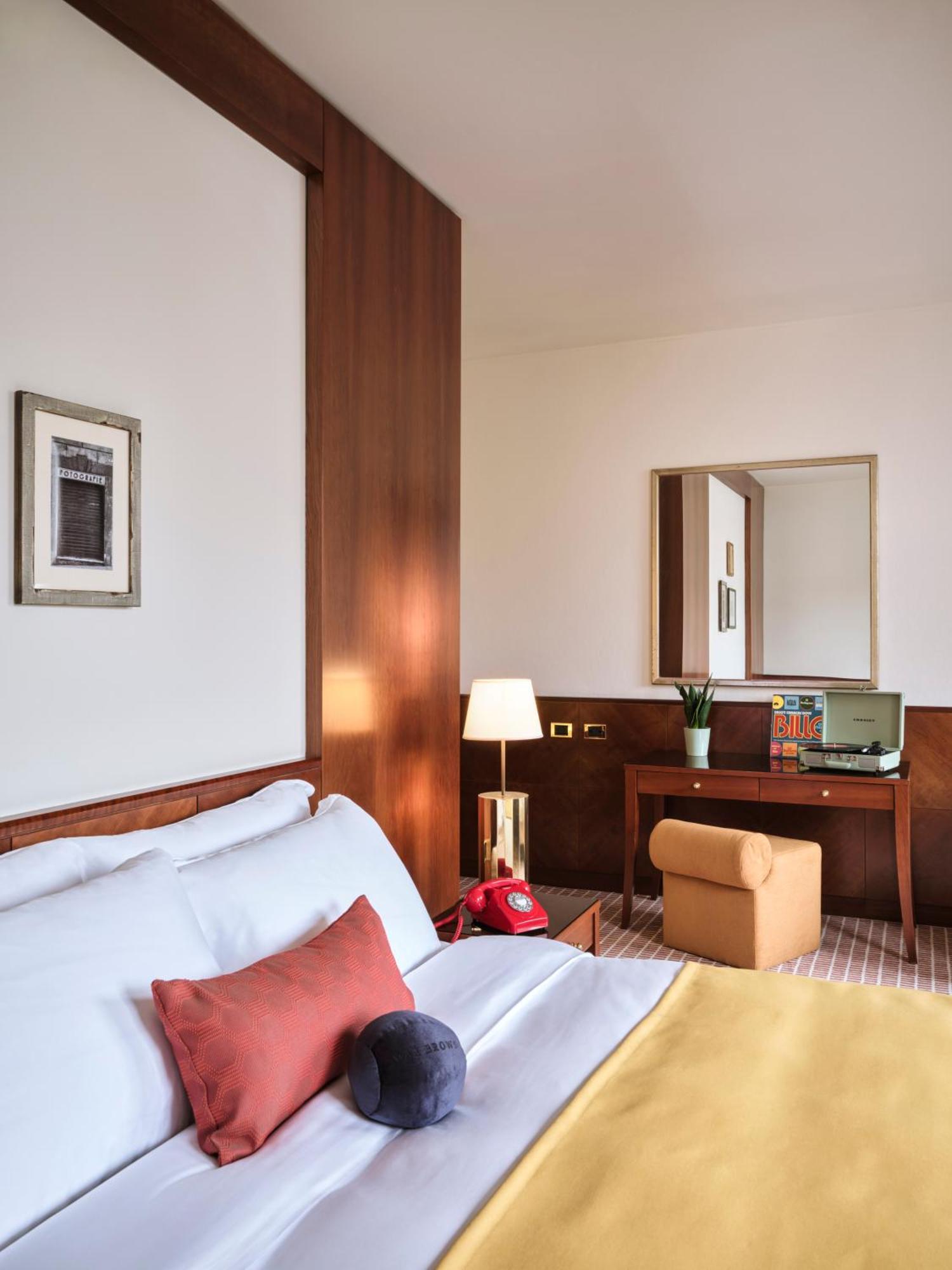 Max Brown Hotel Missori, Part Of Sircle Collection Milán Exteriér fotografie